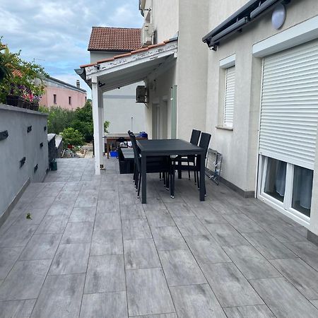 Apartmani Gavran ピロヴァッツ エクステリア 写真